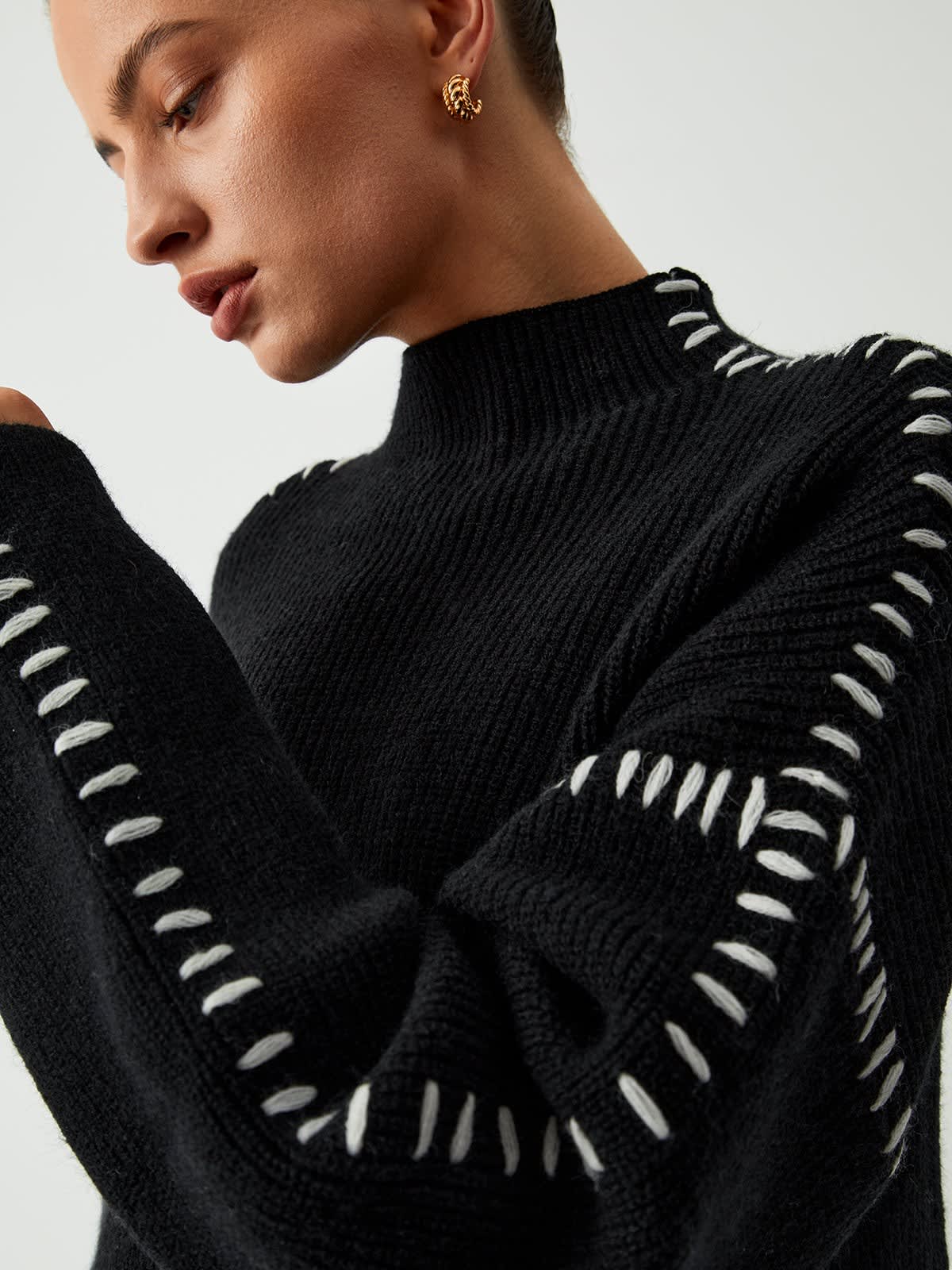 Brinley Whipstitch Mock Neck Sweater_5