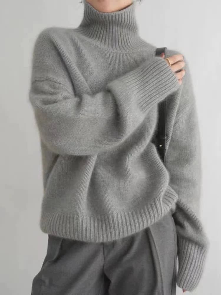Octavie Oversized Turtleneck Sweater_3