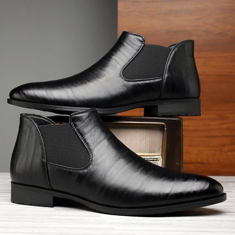 Eldon Pointed Toe Chelsea Boots_5