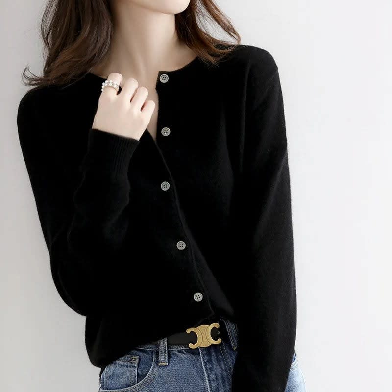 Marlowe Button Front Knit Cardigan_7