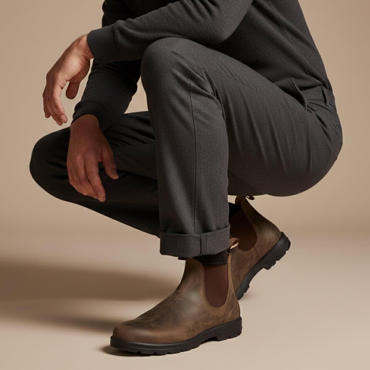 Jayce Genuine Leather Chelsea Boots_2