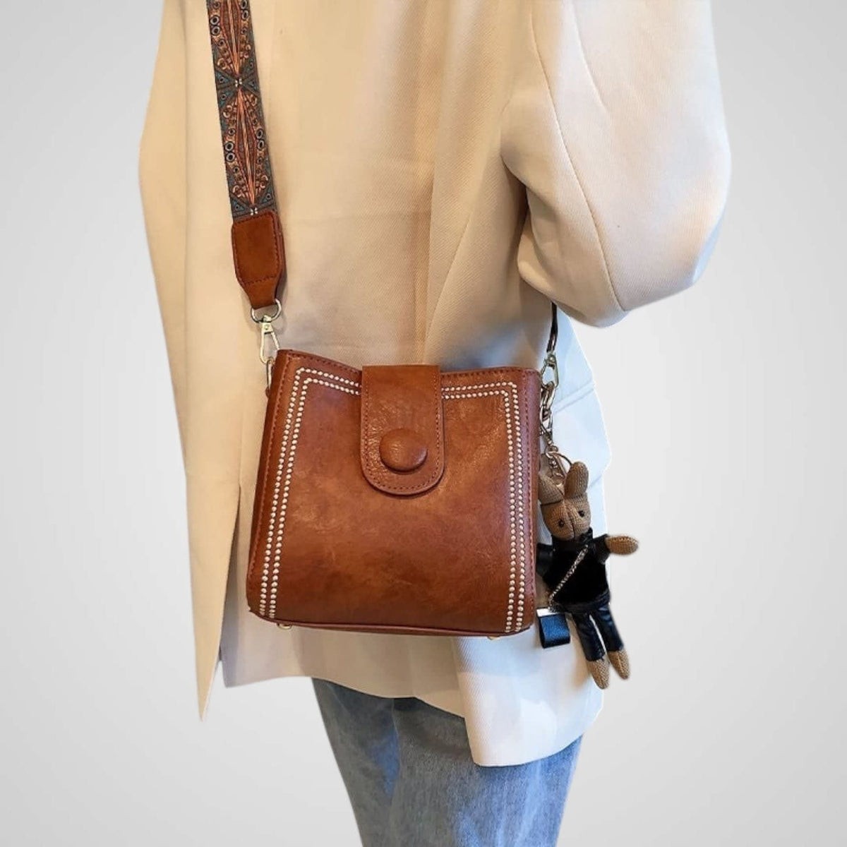 Gigi Retro Wide Strap Shoulder Bag_3