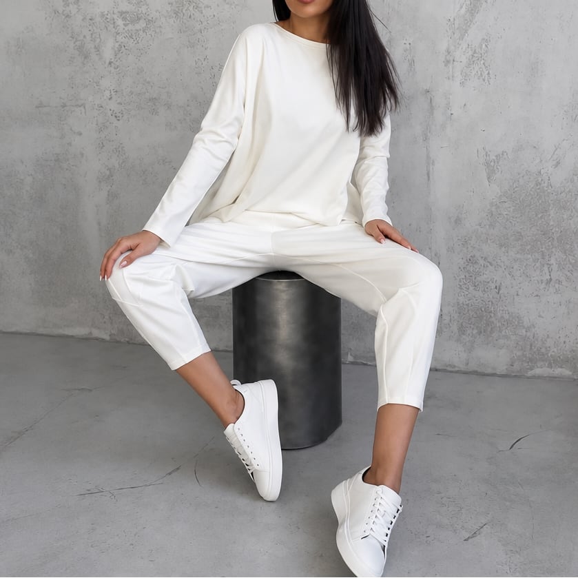 Larissa Boxy Long Sleeve Top and Pleated Pants Two Piece Lounge Set_9