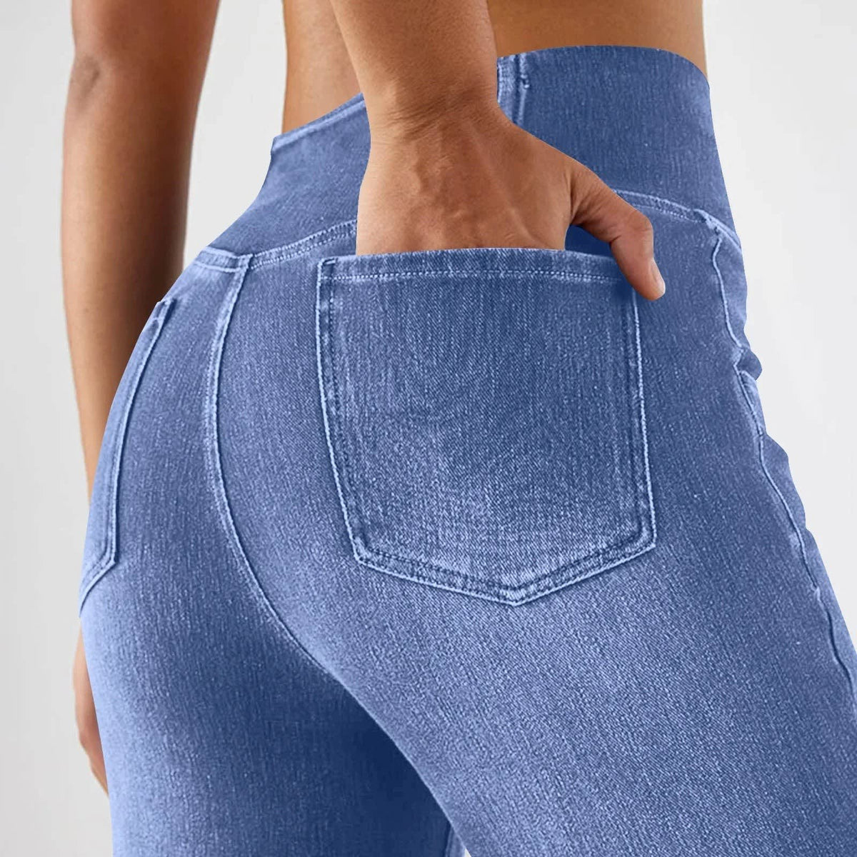 Leonie Sculpting Stretch Flared Jeans_4
